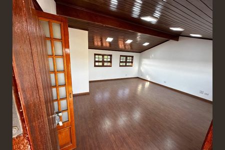 Casa para alugar com 6 quartos, 380m² em Vila Jordanopolis, São Bernardo do Campo