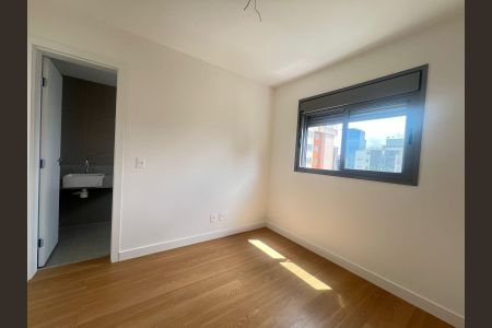 Apartamento à venda com 170m², 4 quartos e 3 vagasQuarto