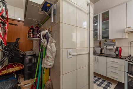 Apartamento à venda com 83m², 3 quartos e 2 vagas Apartamento à venda com 83m², 3 quartos e 2 vagasÁrea de Serviço