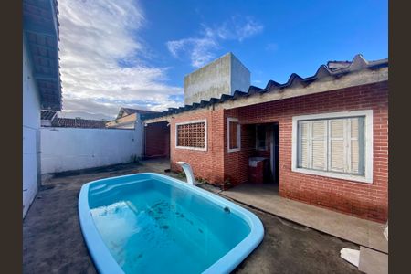 Casa para alugar com 263m², 3 quartos e 4 vagas Casa para alugar com 263m², 3 quartos e 4 vagasQuintal