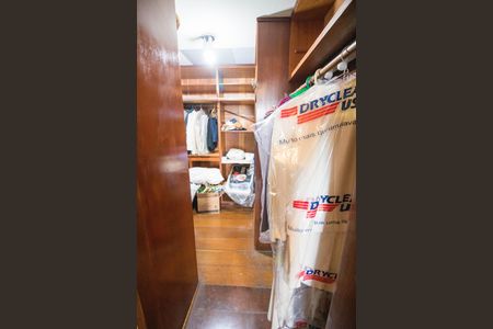 Apartamento para alugar com 589m², 4 quartos e 3 vagasCloset