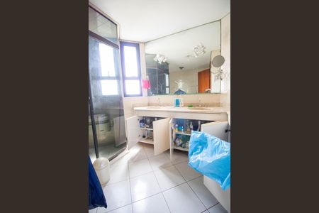 Apartamento para alugar com 589m², 4 quartos e 3 vagasBanheiro Social