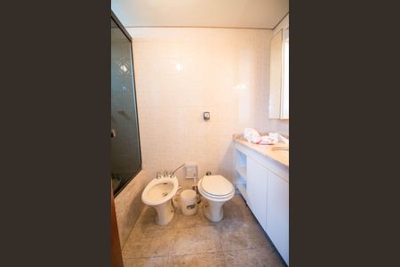 Apartamento para alugar com 589m², 4 quartos e 3 vagasBanheiro da Suíte 3