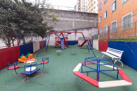Apartamento à venda com 61m², 3 quartos e sem vaga Apartamento à venda com 61m², 3 quartos e sem vagaÁrea comum - Playground