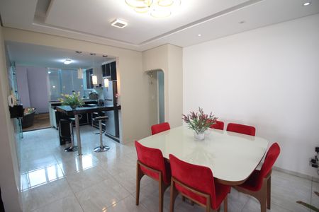 Casa à venda com 420m², 3 quartos e 5 vagasCopa