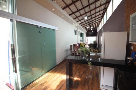 Casa à venda com 420m², 3 quartos e 5 vagasÁrea comum