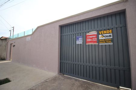 Casa à venda com 420m², 3 quartos e 5 vagasPlaquinha Instalada 29/09/2025 YOJA-538