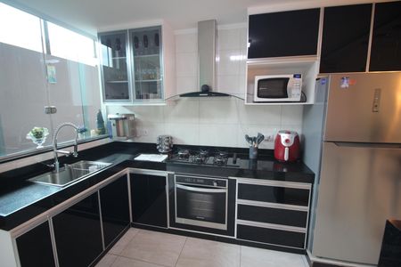 Casa à venda com 420m², 3 quartos e 5 vagasCozinha