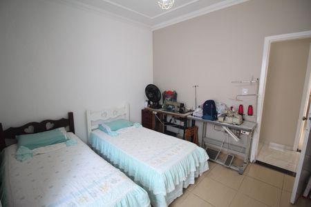 Casa à venda com 420m², 3 quartos e 5 vagasQuarto 2