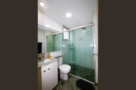 Apartamento à venda com 82m², 3 quartos e 2 vagasBanheiro do Quarto 3