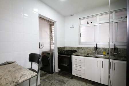 Apartamento à venda com 82m², 3 quartos e 2 vagasCozinha