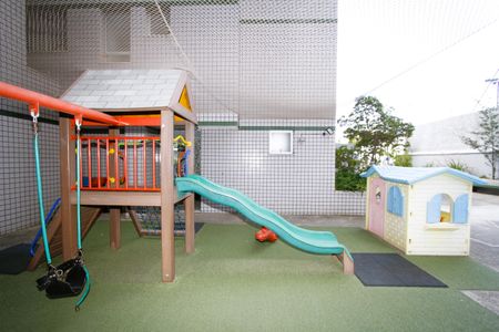 Apartamento à venda com 82m², 3 quartos e 2 vagasÁrea comum - Playground