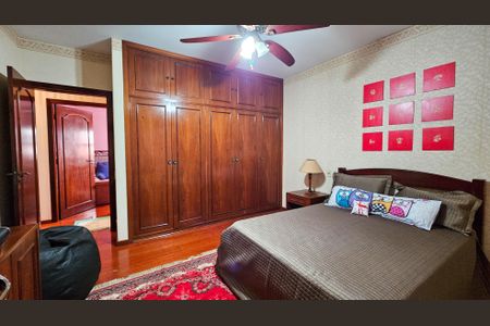 Casa à venda com 500m², 5 quartos e 6 vagasQuarto 3