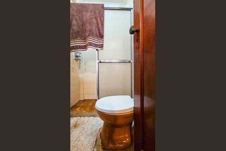 Casa à venda com 500m², 5 quartos e 6 vagasBanheiro 3