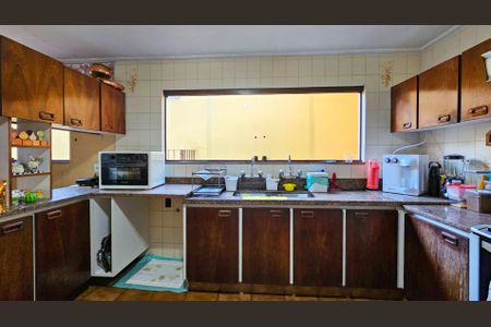 Casa à venda com 500m², 5 quartos e 6 vagasCozinha