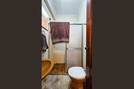 Casa à venda com 500m², 5 quartos e 6 vagasBanheiro 3