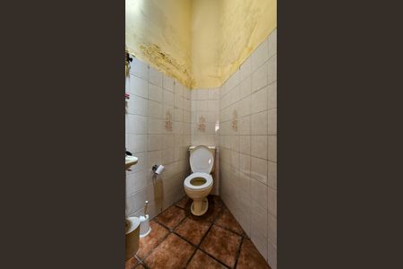 Casa à venda com 500m², 5 quartos e 6 vagasLavabo 2