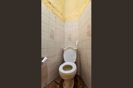 Casa à venda com 500m², 5 quartos e 6 vagasLavabo 2