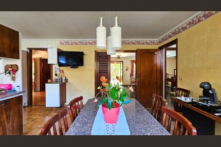 Casa à venda com 500m², 5 quartos e 6 vagasCozinha