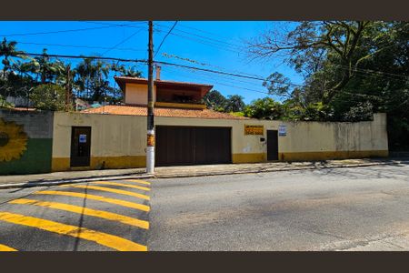 Casa à venda com 500m², 5 quartos e 6 vagasFachada