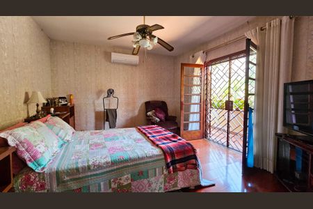 Casa à venda com 500m², 5 quartos e 6 vagasSuite