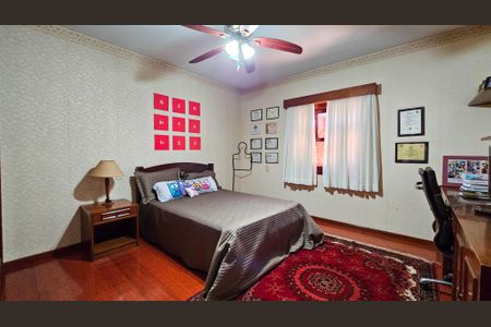 Casa à venda com 500m², 5 quartos e 6 vagasQuarto 3