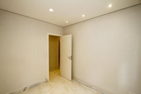 Apartamento à venda com 82m², 2 quartos e 2 vagasQuarto 1