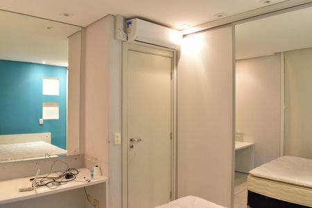 Apartamento para alugar com 53m², 2 quartos e 1 vagaQuarto