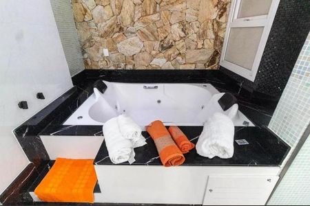 Casa à venda com 2000m², 3 quartos e 6 vagasFoto 30