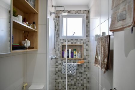 Apartamento à venda com 70m², 2 quartos e 2 vagasBanheiro da Suíte