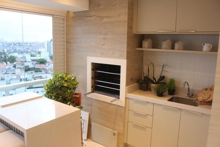 Apartamento à venda com 80m², 2 quartos e 2 vagasVaranda