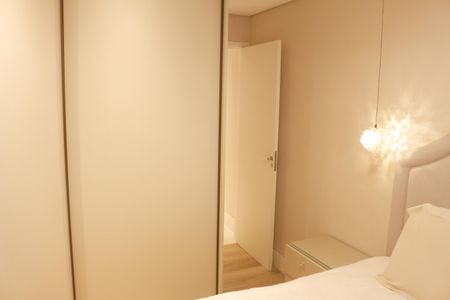 Apartamento à venda com 80m², 2 quartos e 2 vagasSuíte 1