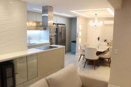 Sala de apartamento à venda com 2 quartos, 80m² em Osvaldo Cruz, São Caetano do Sul