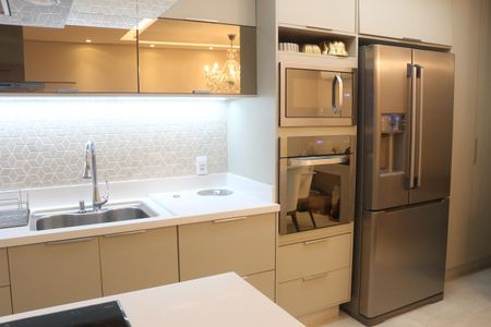 Apartamento à venda com 80m², 2 quartos e 2 vagasCozinha