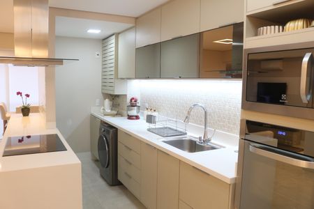Apartamento à venda com 80m², 2 quartos e 2 vagasCozinha