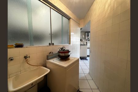 Apartamento à venda com 110m², 3 quartos e sem vagaÁrea de Serviço