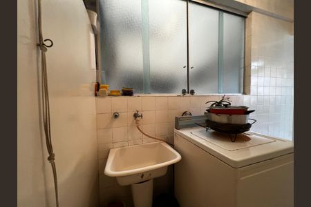 Apartamento à venda com 110m², 3 quartos e sem vagaÁrea de Serviço
