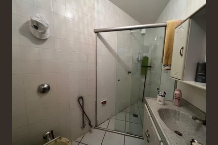 Apartamento à venda com 110m², 3 quartos e sem vagaBanheiro