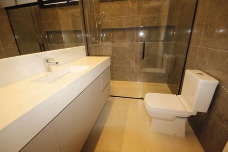 Casa de condomínio à venda com 523m², 4 quartos e 4 vagasbanheiro 4