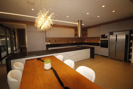 sala de casa de condomínio à venda com 4 quartos, 523m² em Condados da Lagoa, Lagoa Santa