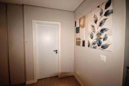 Casa de condomínio à venda com 523m², 4 quartos e 4 vagasHall