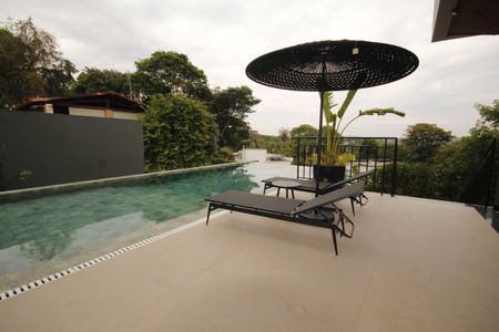 Casa de condomínio à venda com 523m², 4 quartos e 4 vagasPiscina