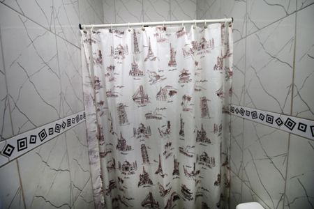 Casa à venda com 120m², 3 quartos e sem vagaBanheiro da Suíte 1