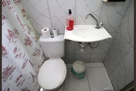 Casa à venda com 120m², 3 quartos e sem vagaBanheiro Social