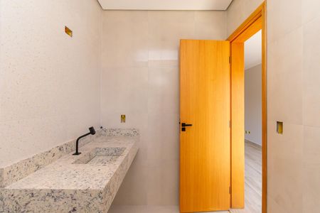 Casa à venda com 160m², 3 quartos e 2 vagasBanheiro da Suíte 1