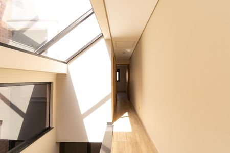 Casa à venda com 160m², 3 quartos e 2 vagasCorredor