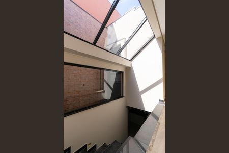 Casa à venda com 160m², 3 quartos e 2 vagasCorredor