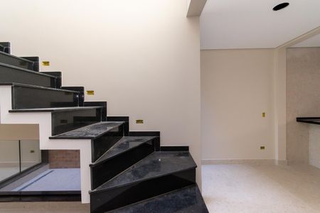 Casa à venda com 160m², 3 quartos e 2 vagasSala