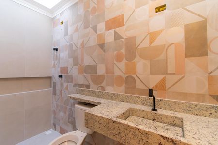 Casa à venda com 160m², 3 quartos e 2 vagasBanheiro da Suíte 2