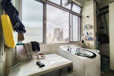 Apartamento à venda com 182m², 4 quartos e 1 vagaÁrea de Serviço